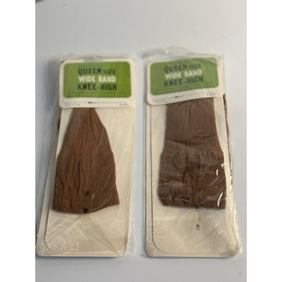 VTG Kmart Sheer Seamless Queen Size Knee-Highs - Mist Tone Nylon Stockings (NOS) - Picture 5 of 5